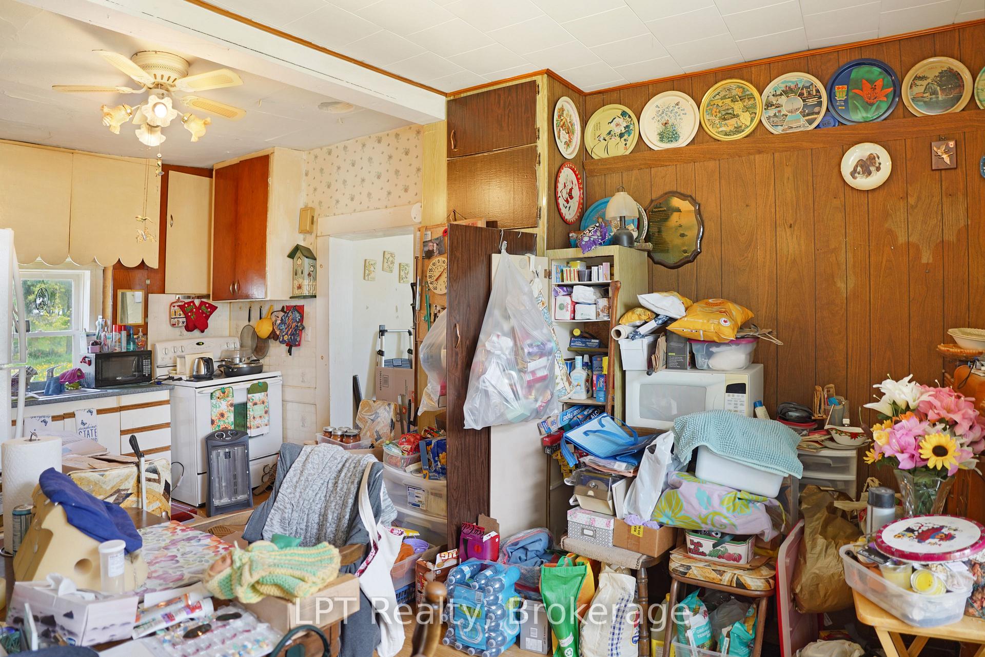 Photo 11 of 580307 Sideroad 60, Chatsworth — HOMEH