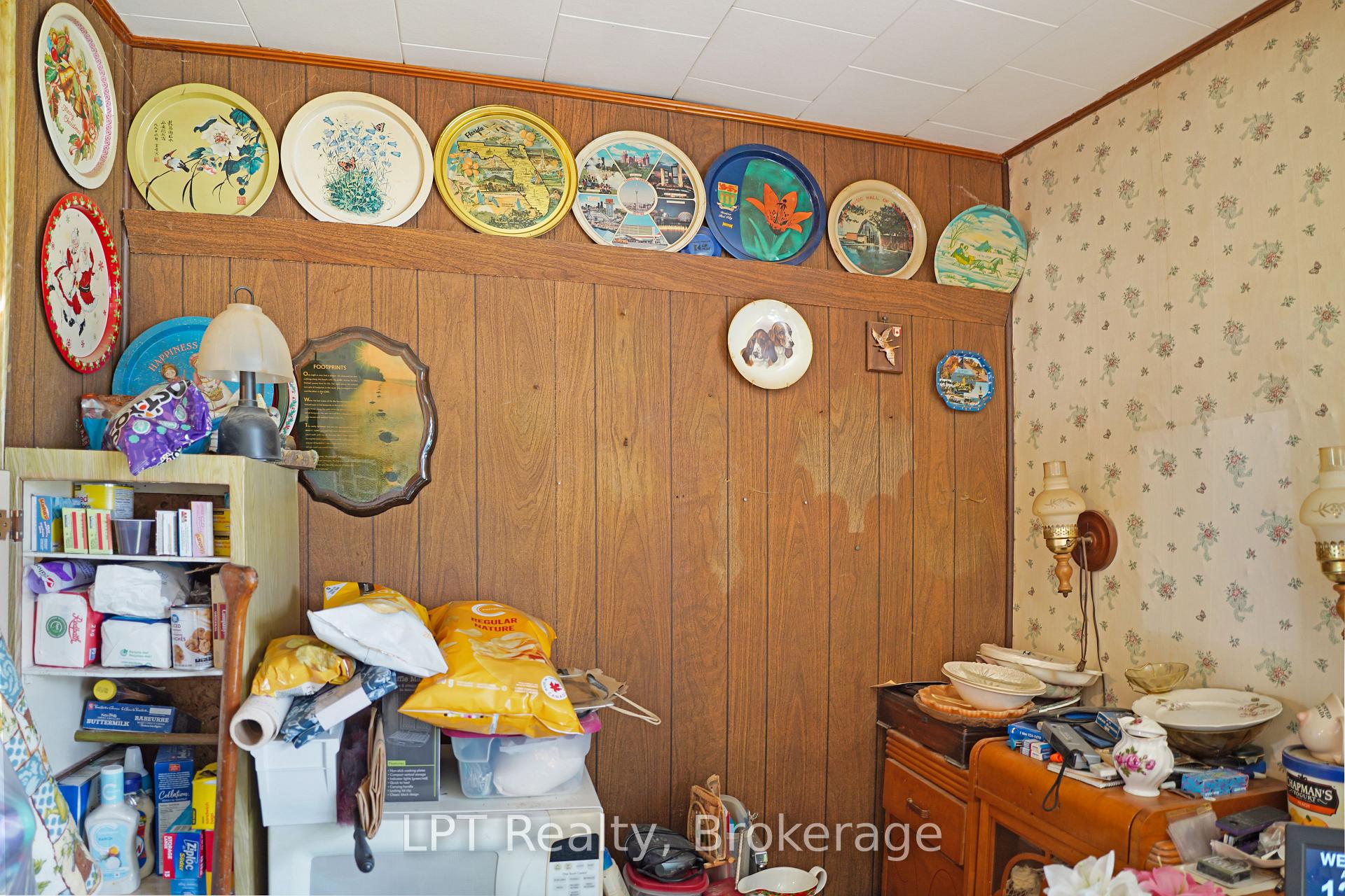 Photo 15 of 580307 Sideroad 60, Chatsworth — HOMEH