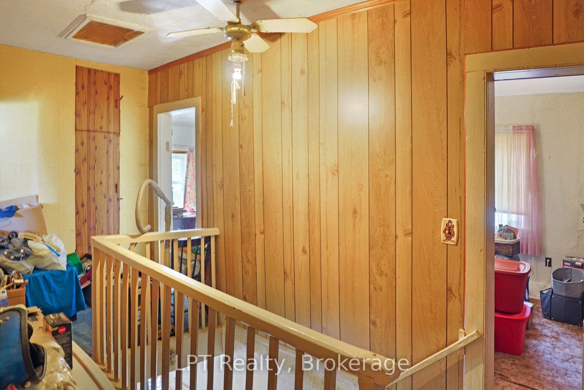Photo 23 of 580307 Sideroad 60, Chatsworth — HOMEH