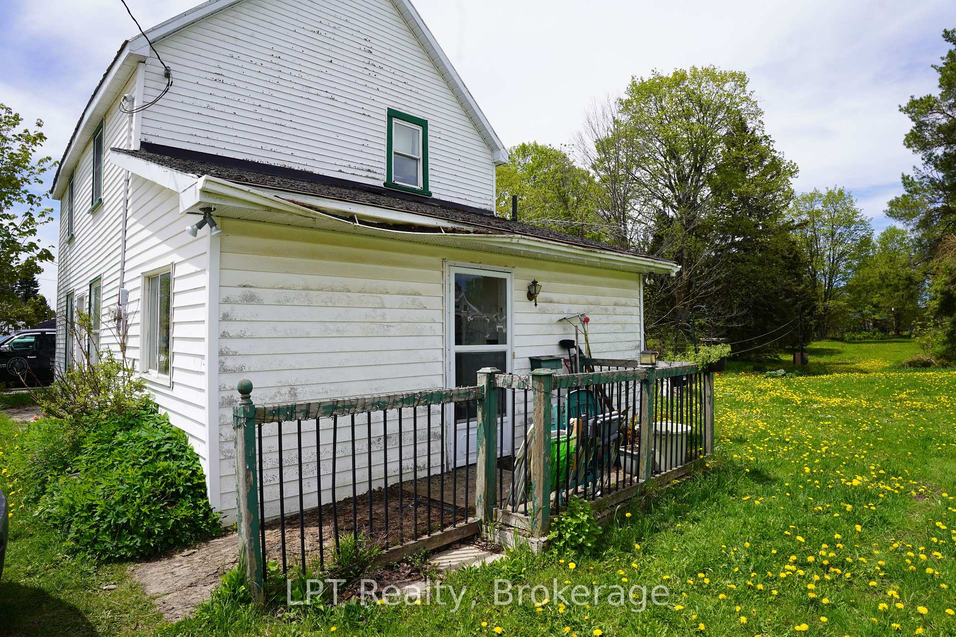 Photo 37 of 580307 Sideroad 60, Chatsworth — HOMEH