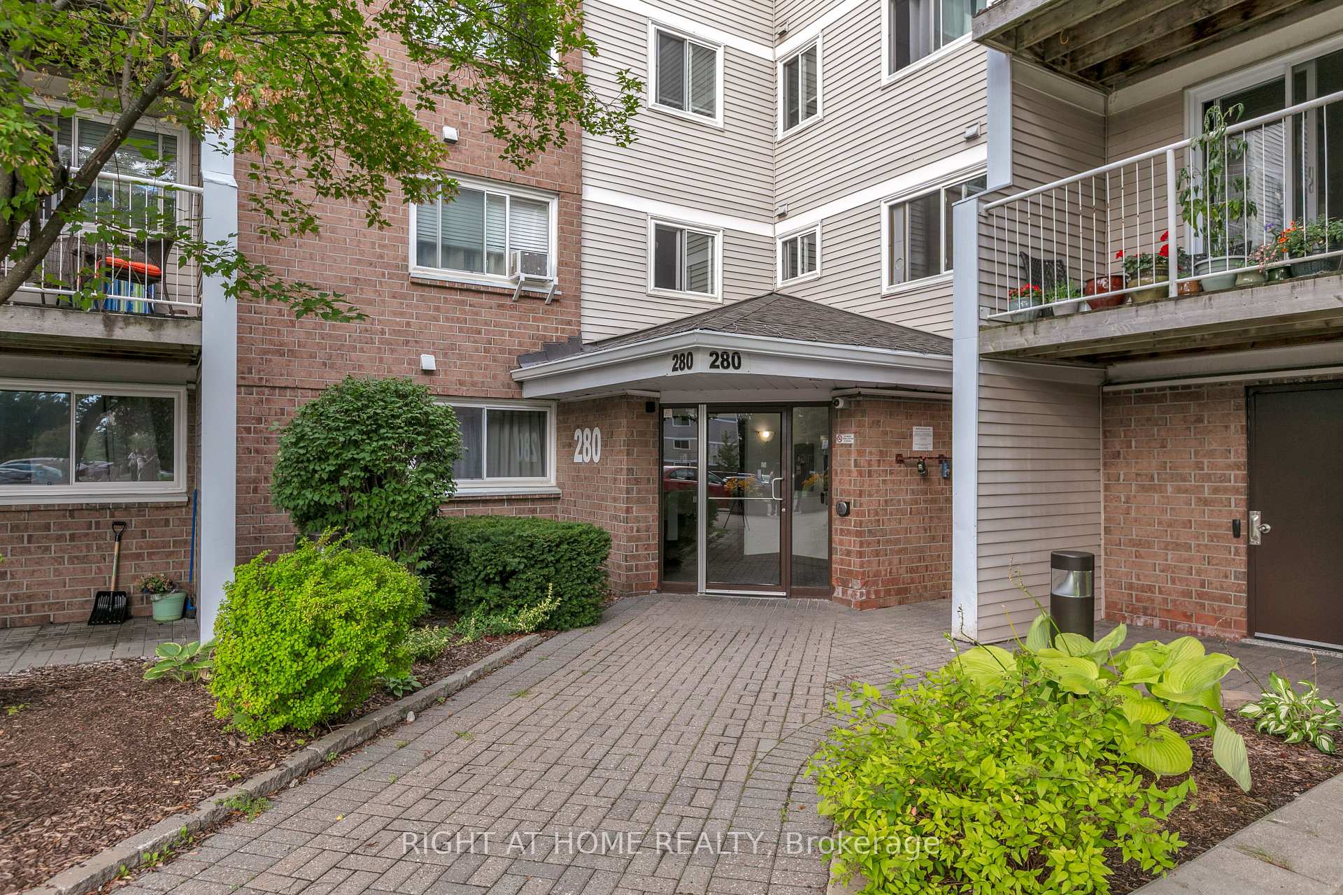 Photo of Unit 301, 280 Brittany Drive