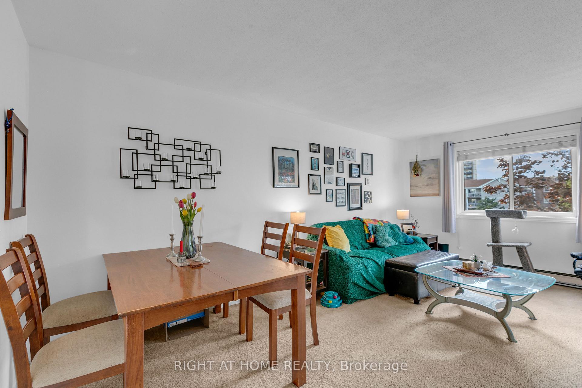 Photo 9 of Unit 301, 280 Brittany Drive, Ottawa, Viscount Alexander Park — HOMEH