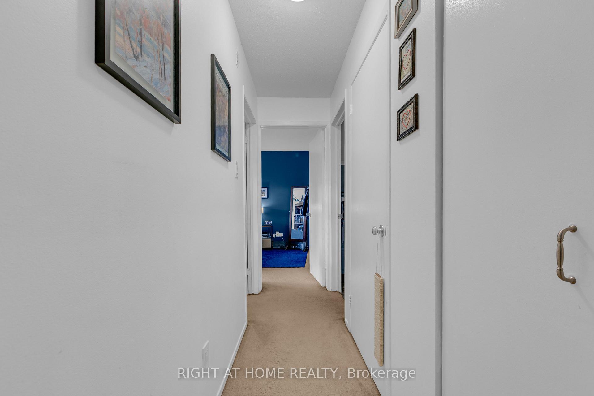 Photo 17 of Unit 301, 280 Brittany Drive, Ottawa, Viscount Alexander Park — HOMEH