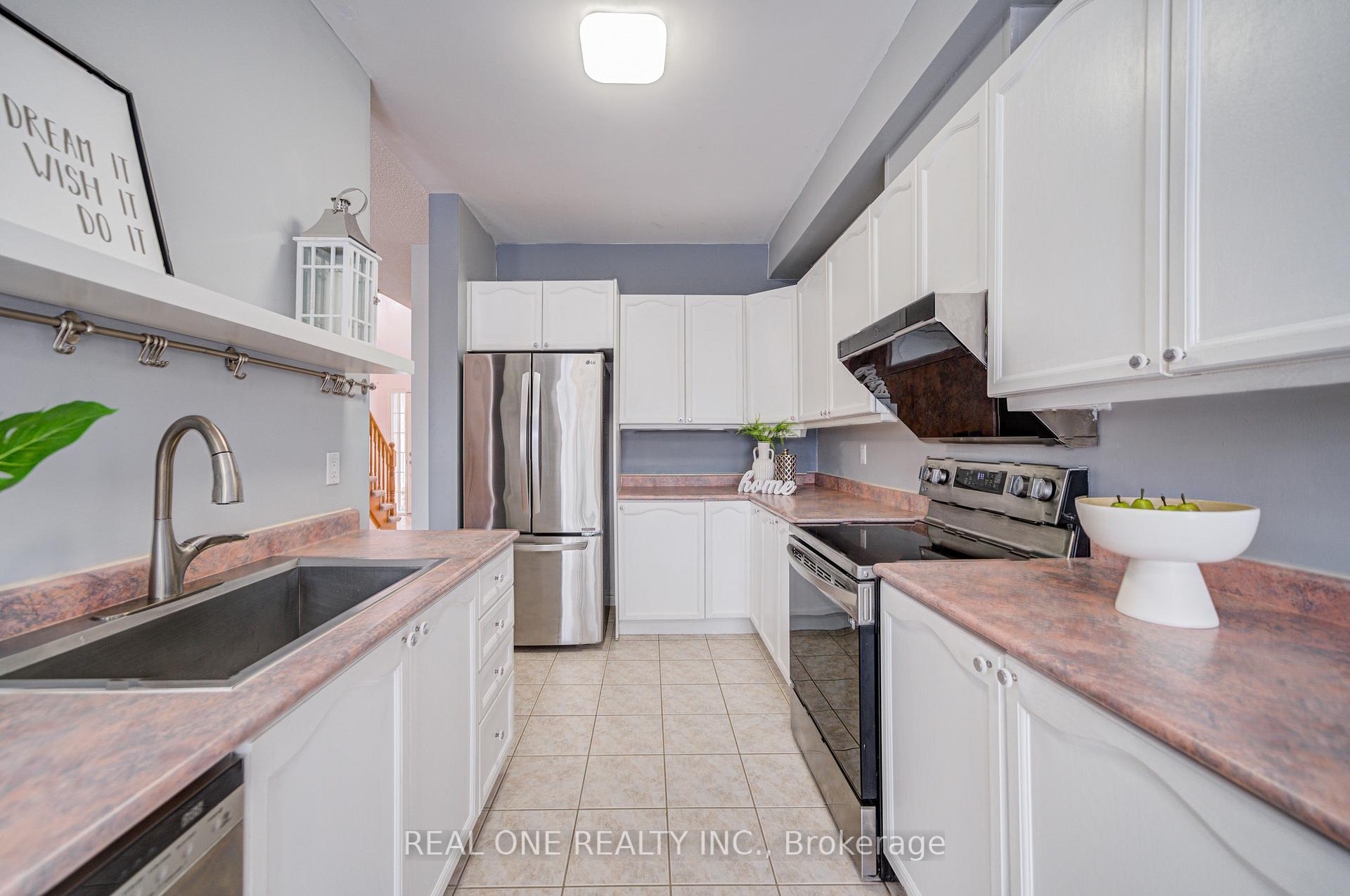 Photo 10 of Unit 25, 963 King Road, Burlington, LaSalle — HOMEH