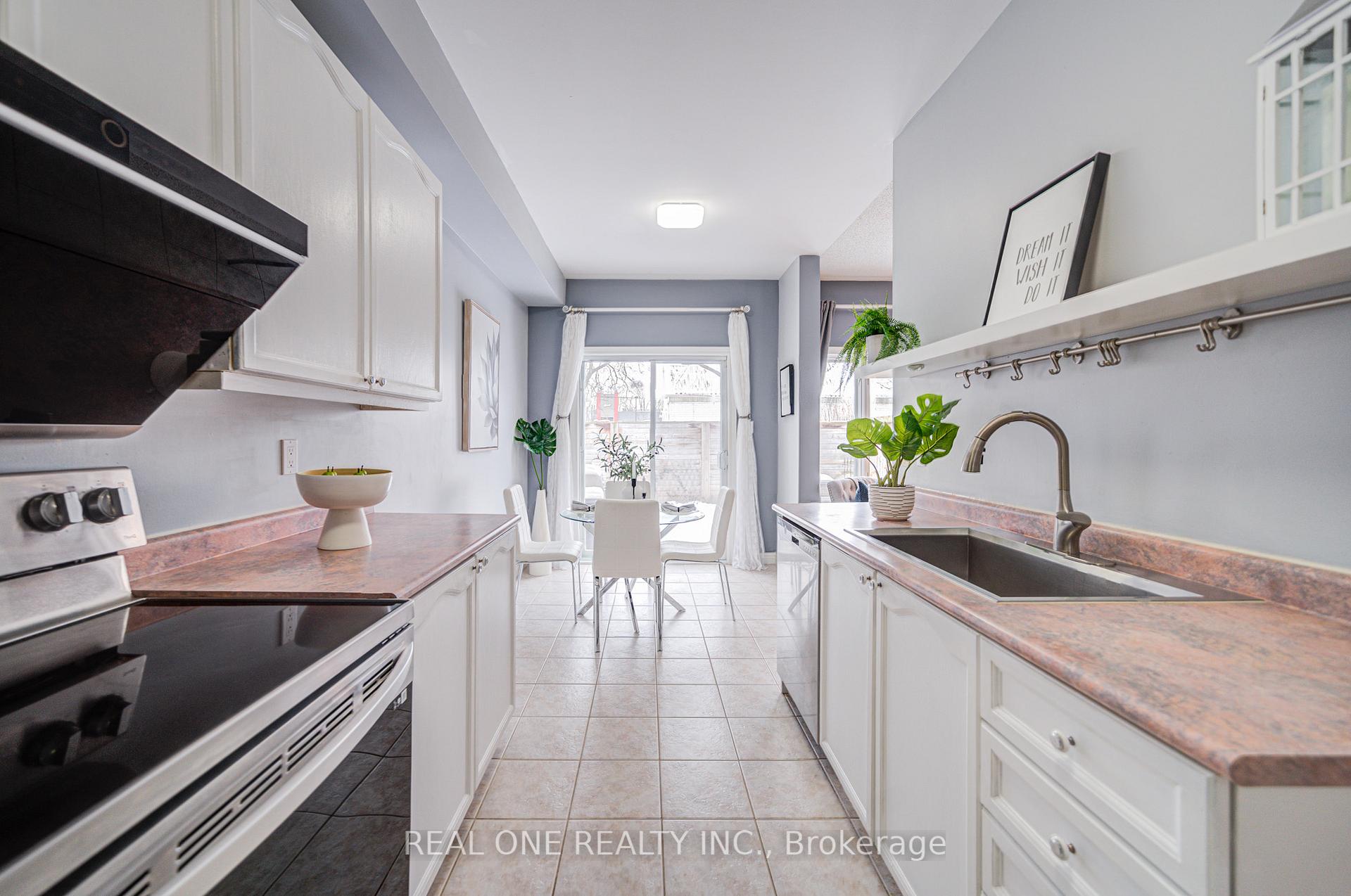 Photo 12 of Unit 25, 963 King Road, Burlington, LaSalle — HOMEH