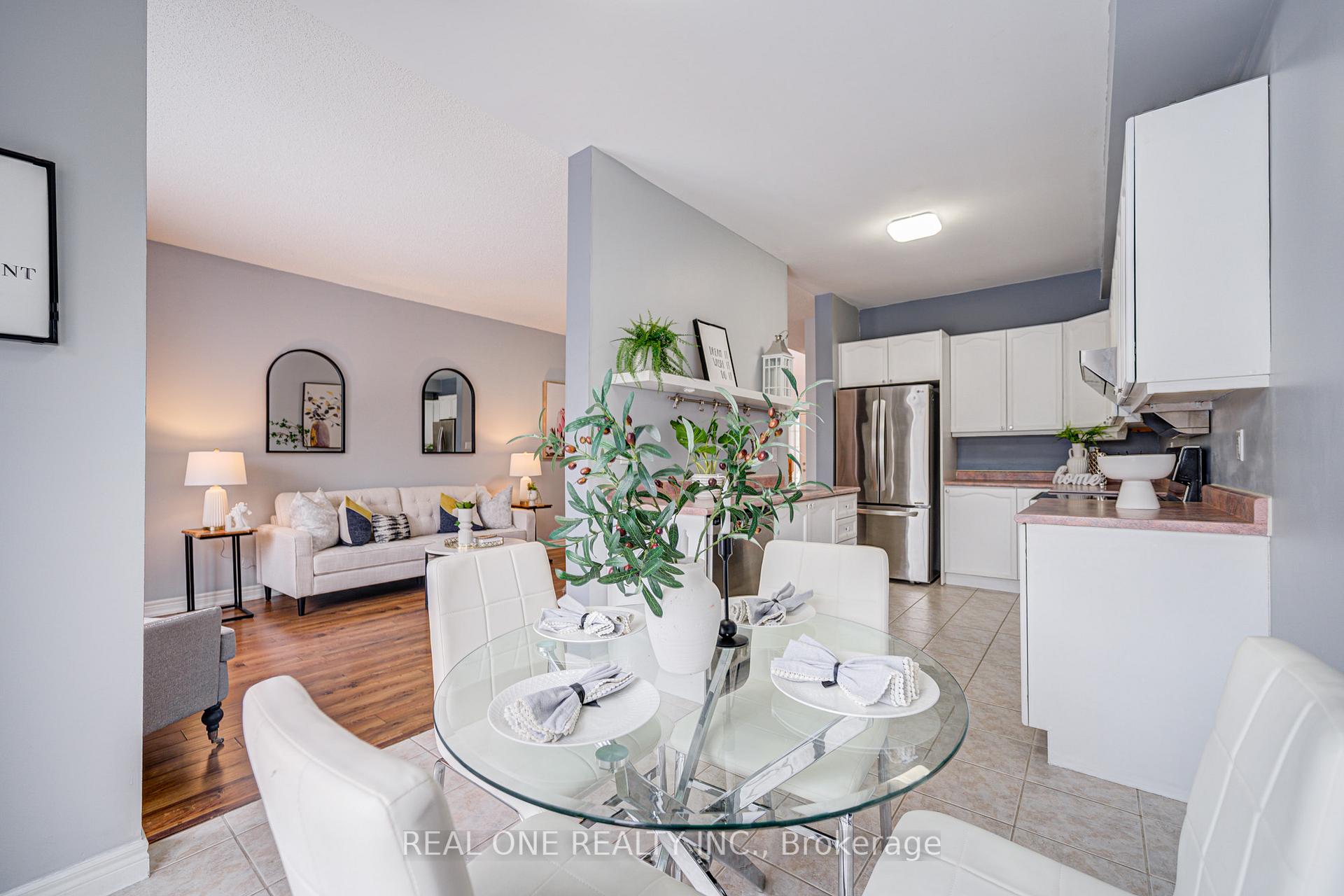Photo 15 of Unit 25, 963 King Road, Burlington, LaSalle — HOMEH