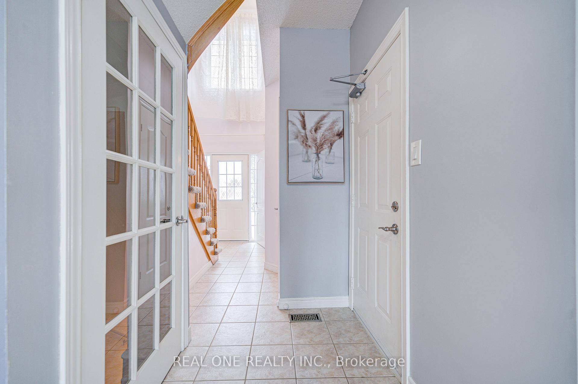 Photo 17 of Unit 25, 963 King Road, Burlington, LaSalle — HOMEH