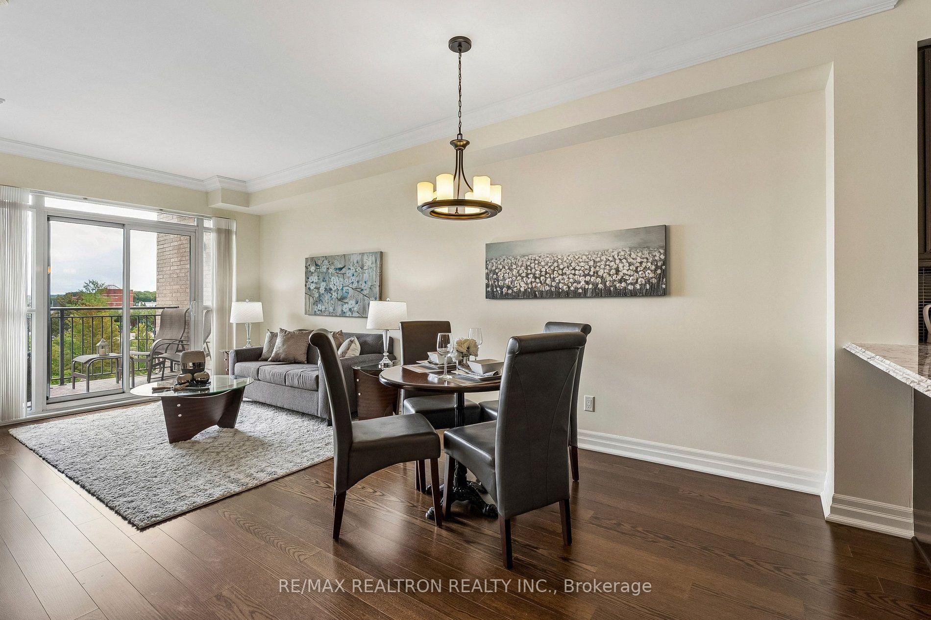 Photo 11 of Unit 304, 180 John Way, Aurora, Bayview Wellington — HOMEH