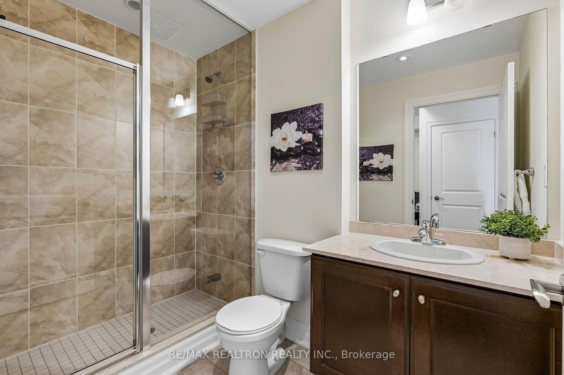 Photo 19 of Unit 304, 180 John Way, Aurora, Bayview Wellington — HOMEH