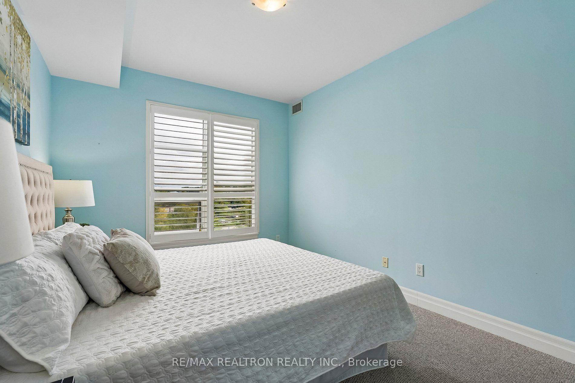 Photo 25 of Unit 304, 180 John Way, Aurora, Bayview Wellington — HOMEH