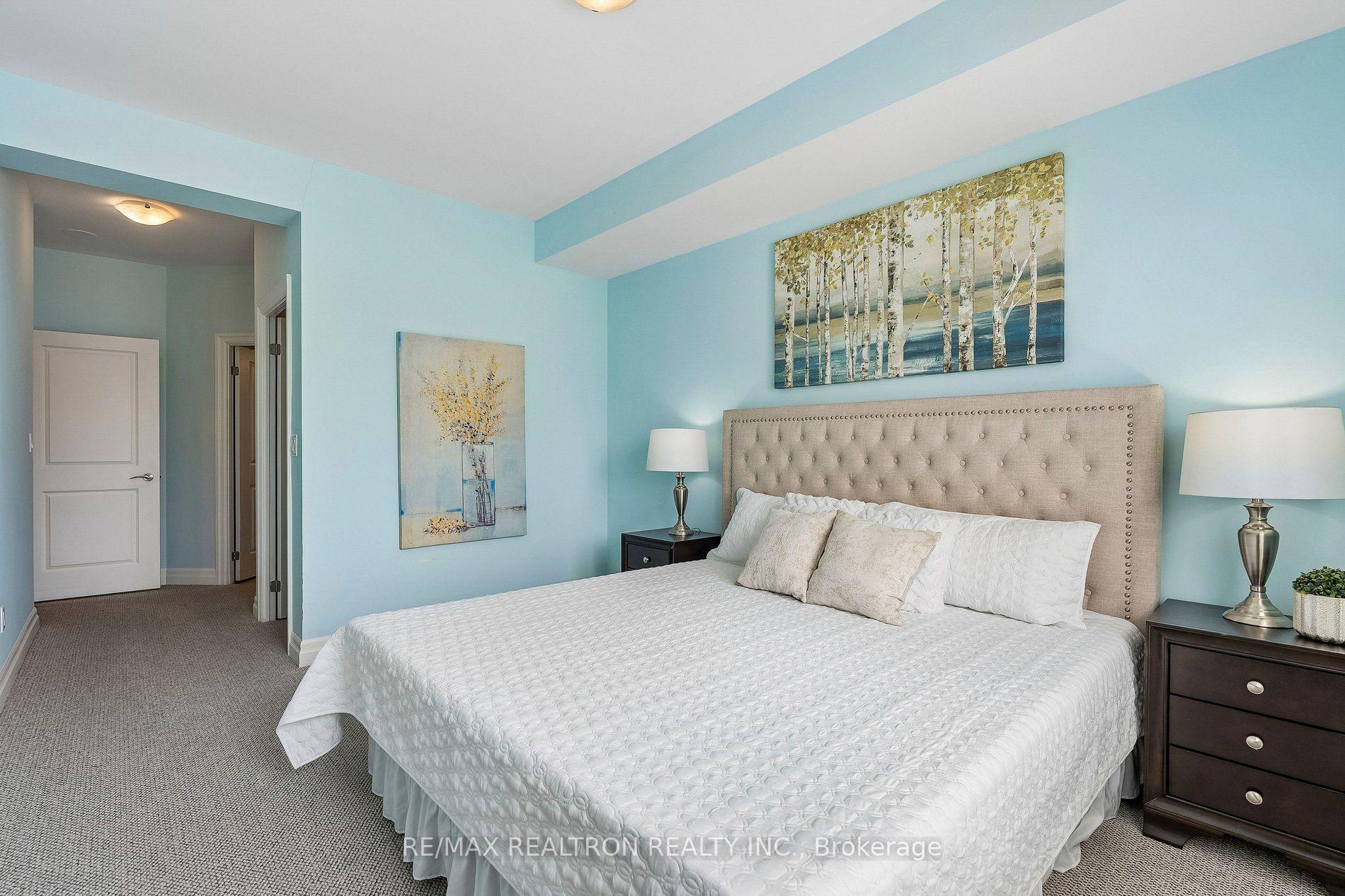 Photo 26 of Unit 304, 180 John Way, Aurora, Bayview Wellington — HOMEH