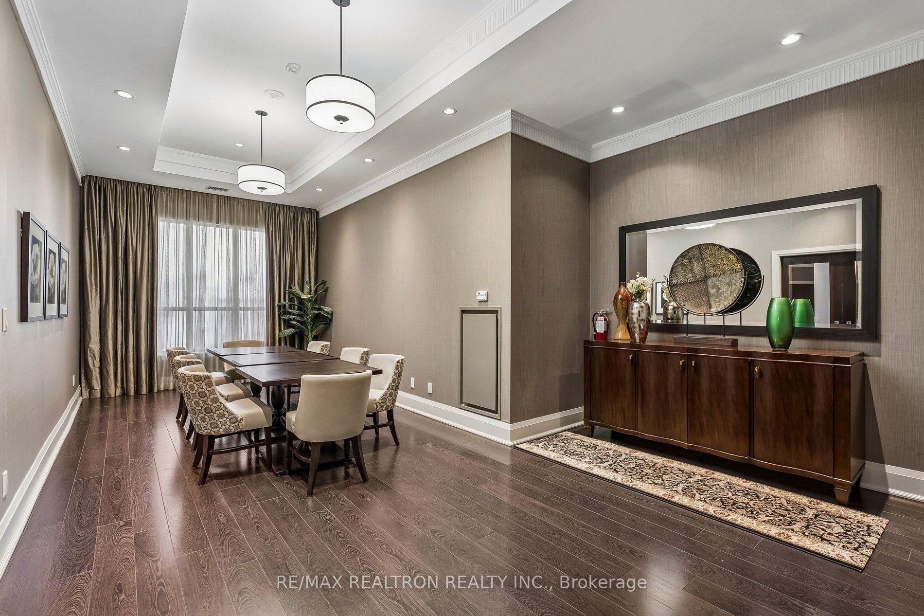 Photo 36 of Unit 304, 180 John Way, Aurora, Bayview Wellington — HOMEH