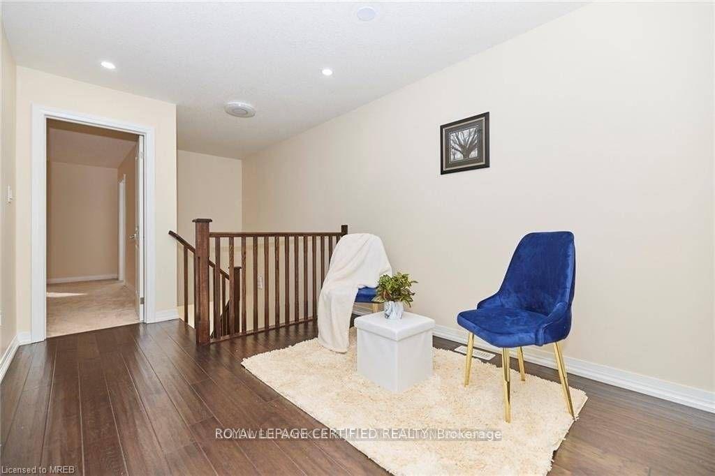 Photo 5 of 6667 Cropp Street, Niagara Falls, Morrison — HOMEH