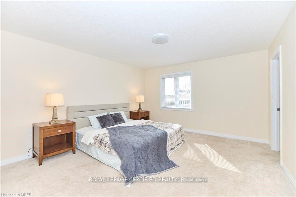 Photo 6 of 6667 Cropp Street, Niagara Falls, Morrison — HOMEH