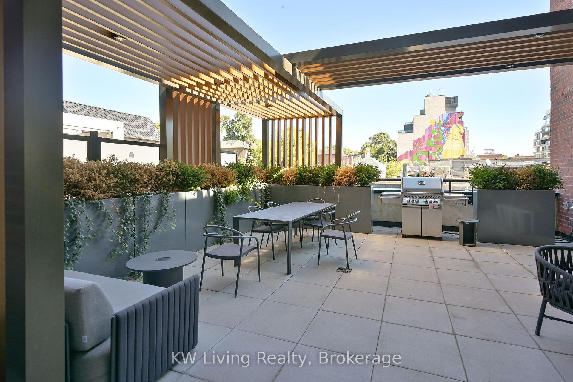 Photo 2 of Unit 303, 185 Alberta Avenue, Toronto, Oakwood Village — HOMEH