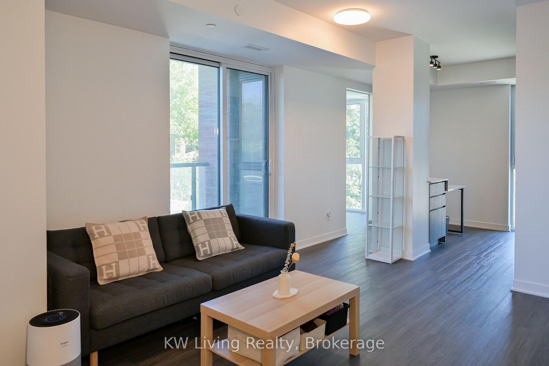 Photo 13 of Unit 303, 185 Alberta Avenue, Toronto, Oakwood Village — HOMEH