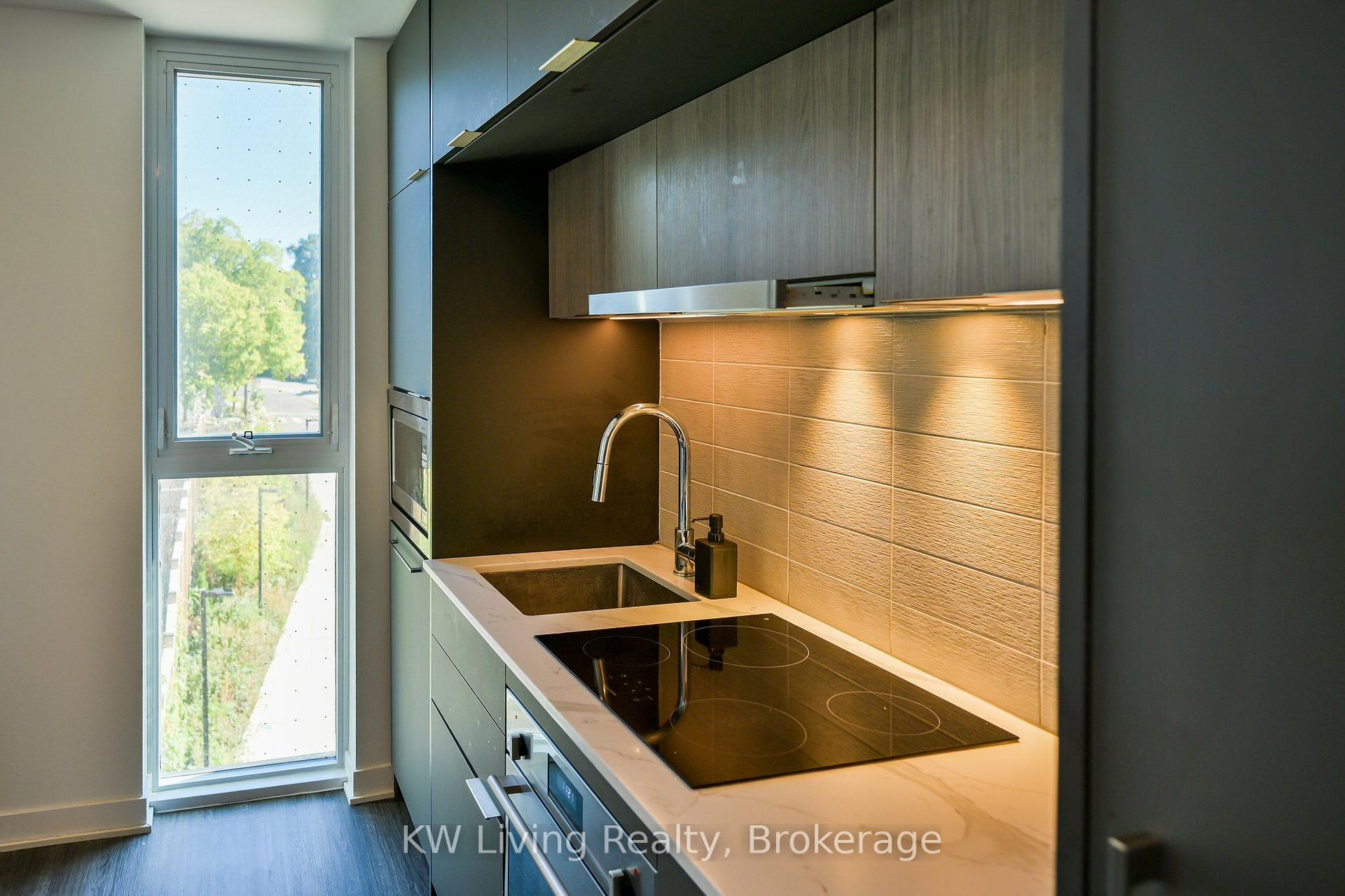 Photo 26 of Unit 303, 185 Alberta Avenue, Toronto, Oakwood Village — HOMEH