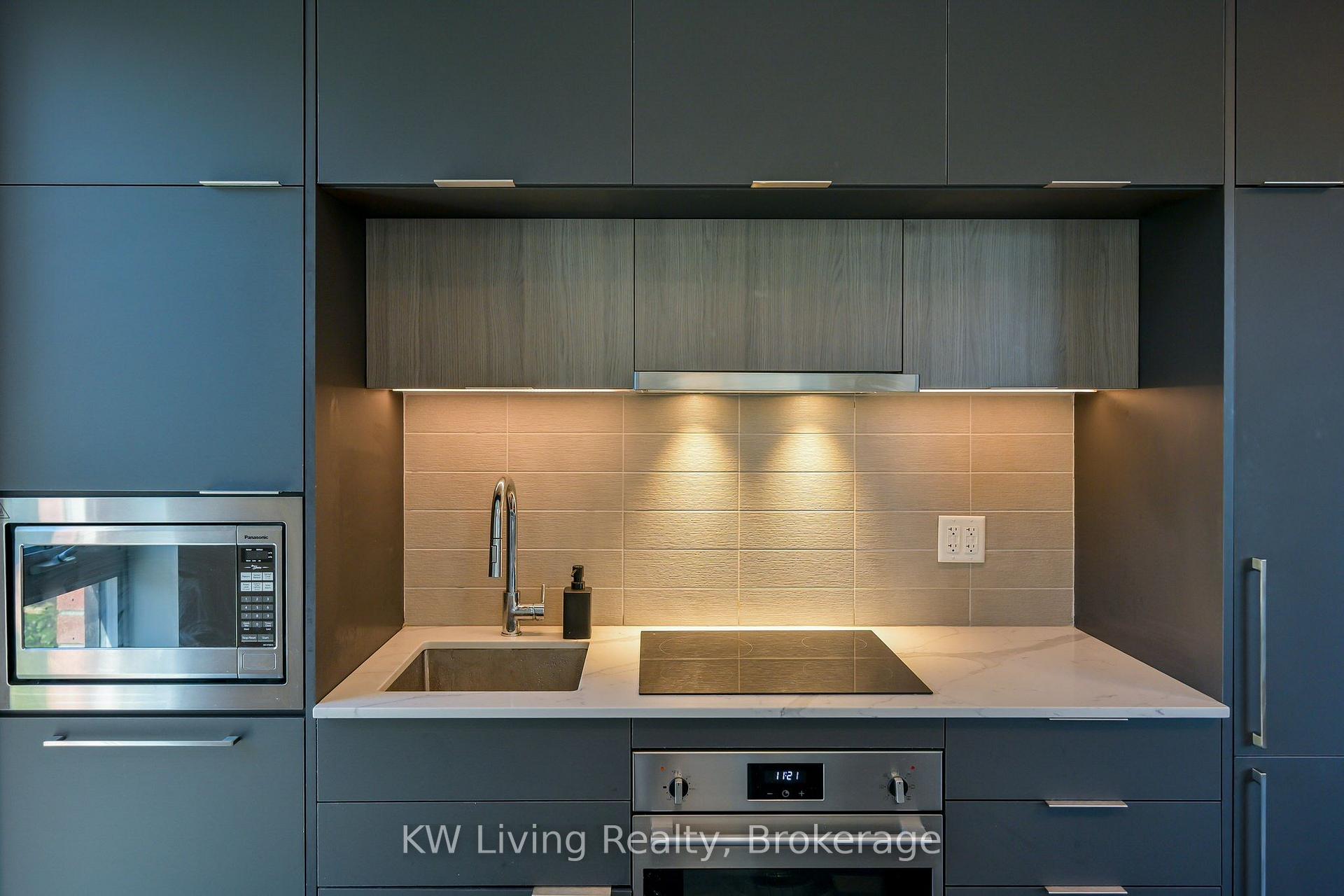 Photo 28 of Unit 303, 185 Alberta Avenue, Toronto, Oakwood Village — HOMEH
