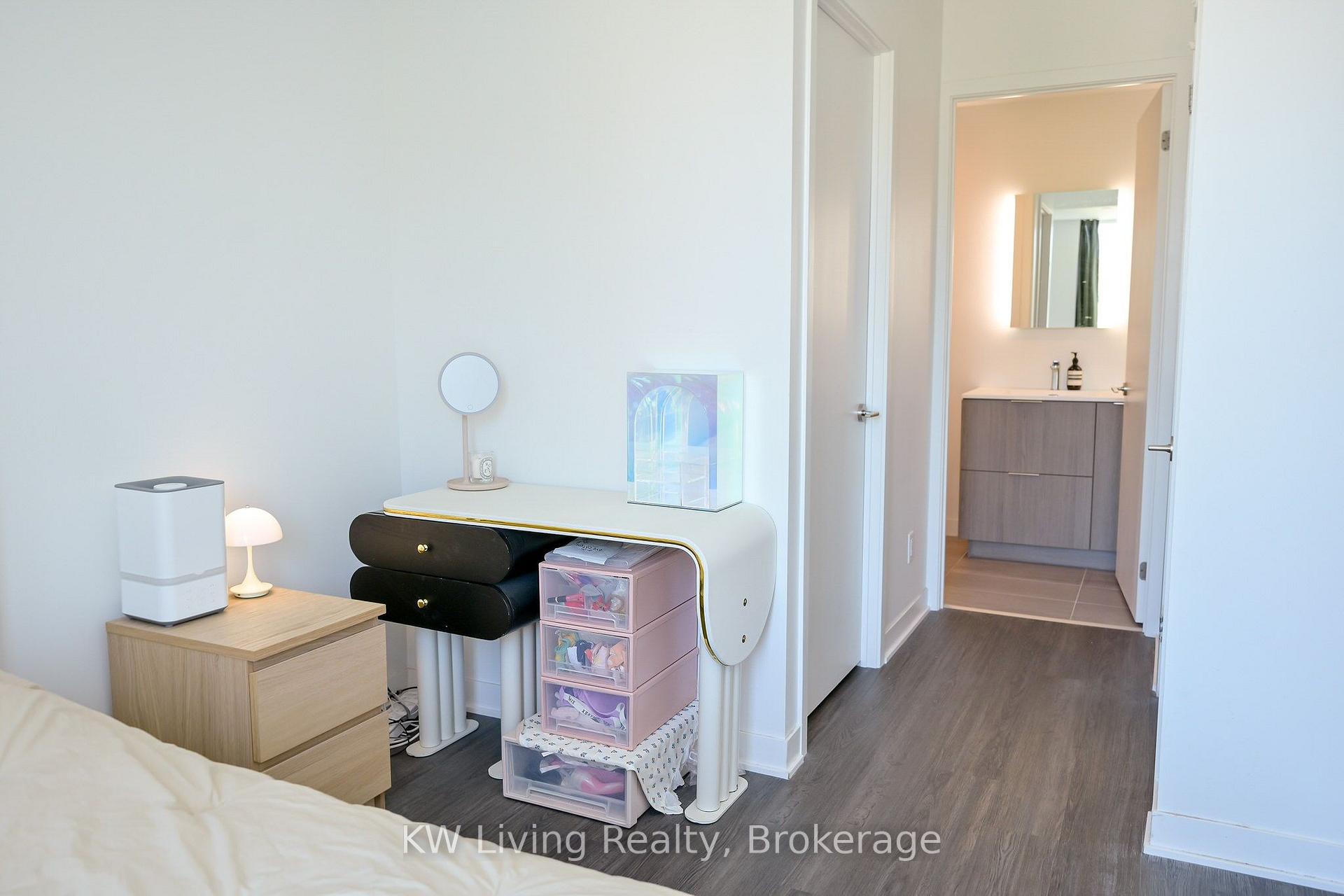 Photo 33 of Unit 303, 185 Alberta Avenue, Toronto, Oakwood Village — HOMEH