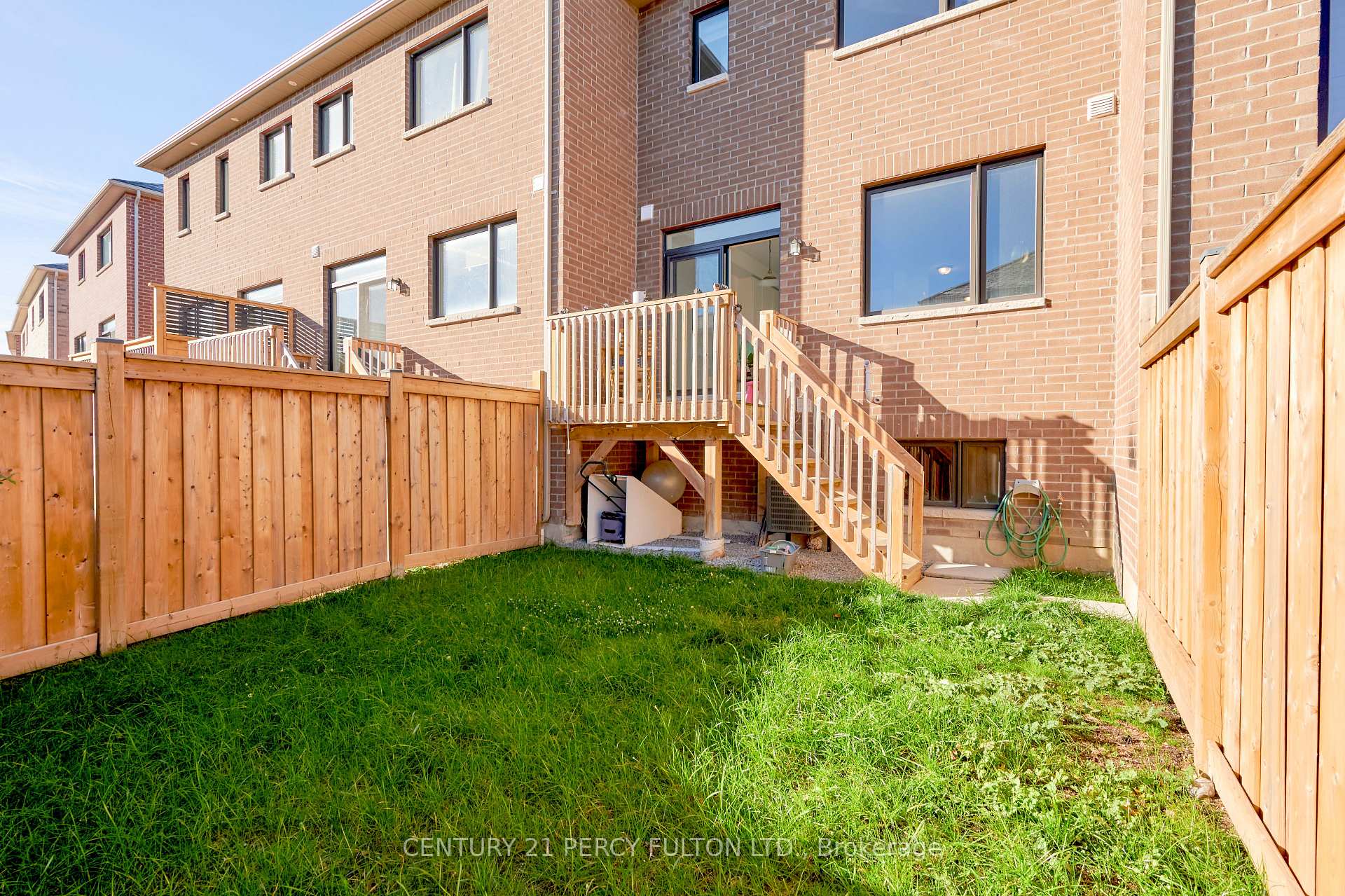 Photo 13 of 2635 Cerise Manor, Pickering, Rural Pickering — HOMEH