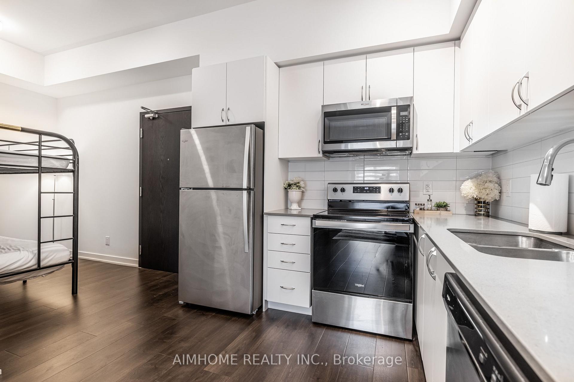 Photo 7 of Unit 1203, 56 Lakeside Terrace, Barrie, Little Lake — HOMEH