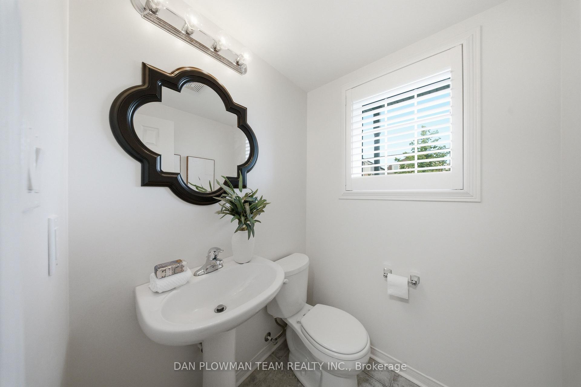 Photo 24 of 1173 Edward Bolton Crescent, Oshawa, Pinecrest — HOMEH