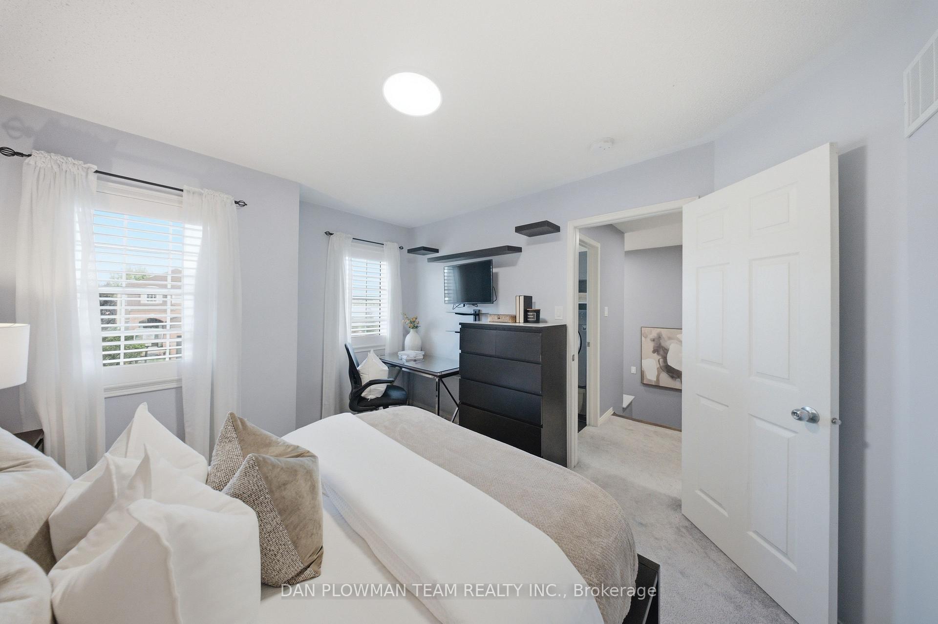 Photo 38 of 1173 Edward Bolton Crescent, Oshawa, Pinecrest — HOMEH