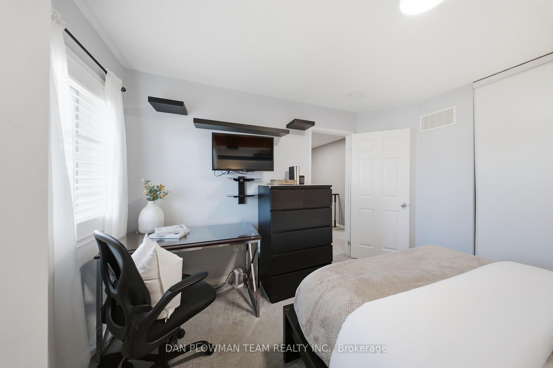 Photo 39 of 1173 Edward Bolton Crescent, Oshawa, Pinecrest — HOMEH