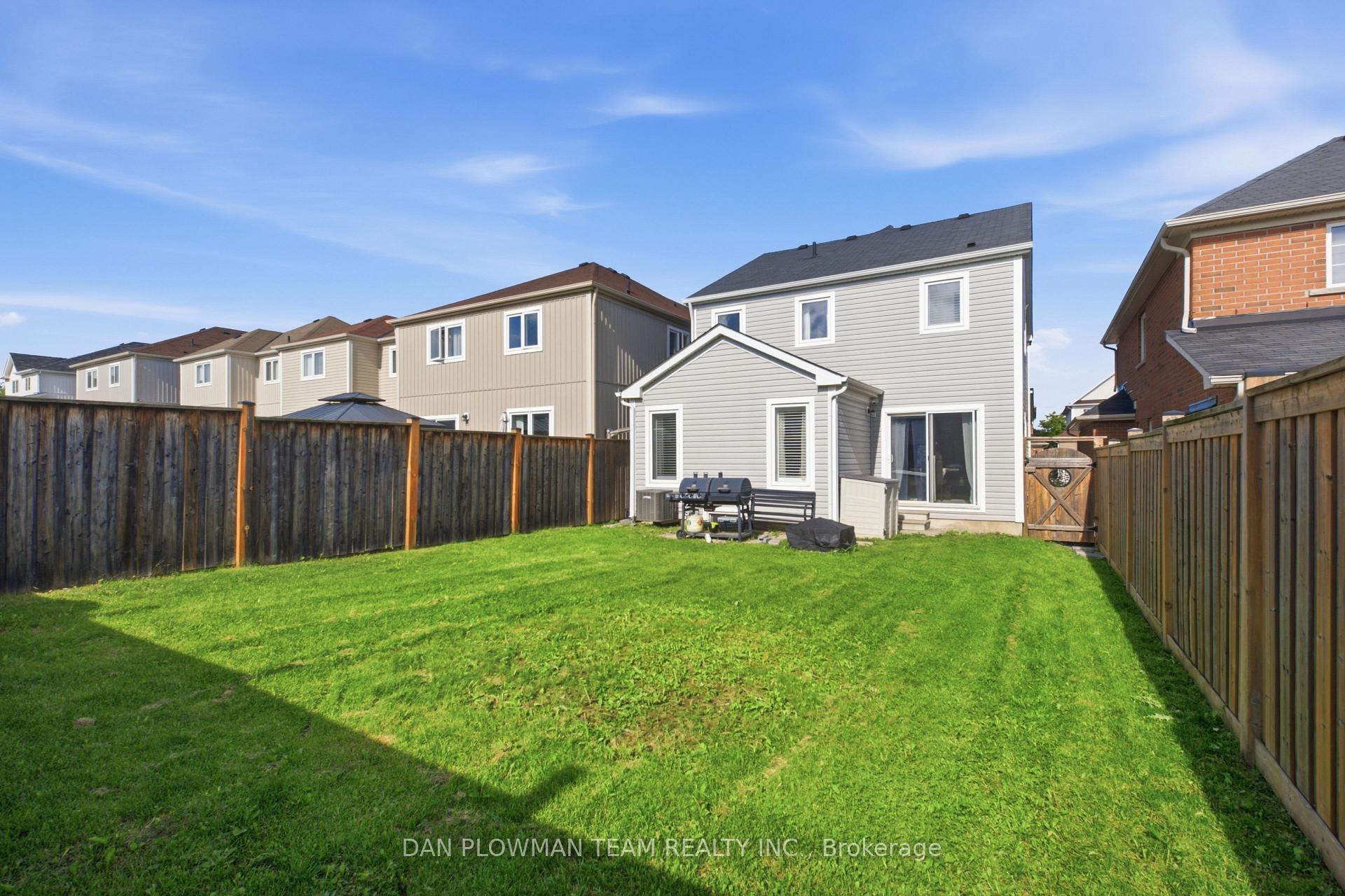Photo 44 of 1173 Edward Bolton Crescent, Oshawa, Pinecrest — HOMEH