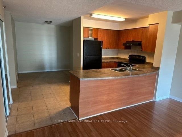 Photo 5 of Unit 701, 5508 Yonge Street, North York, Willowdale West — HOMEH