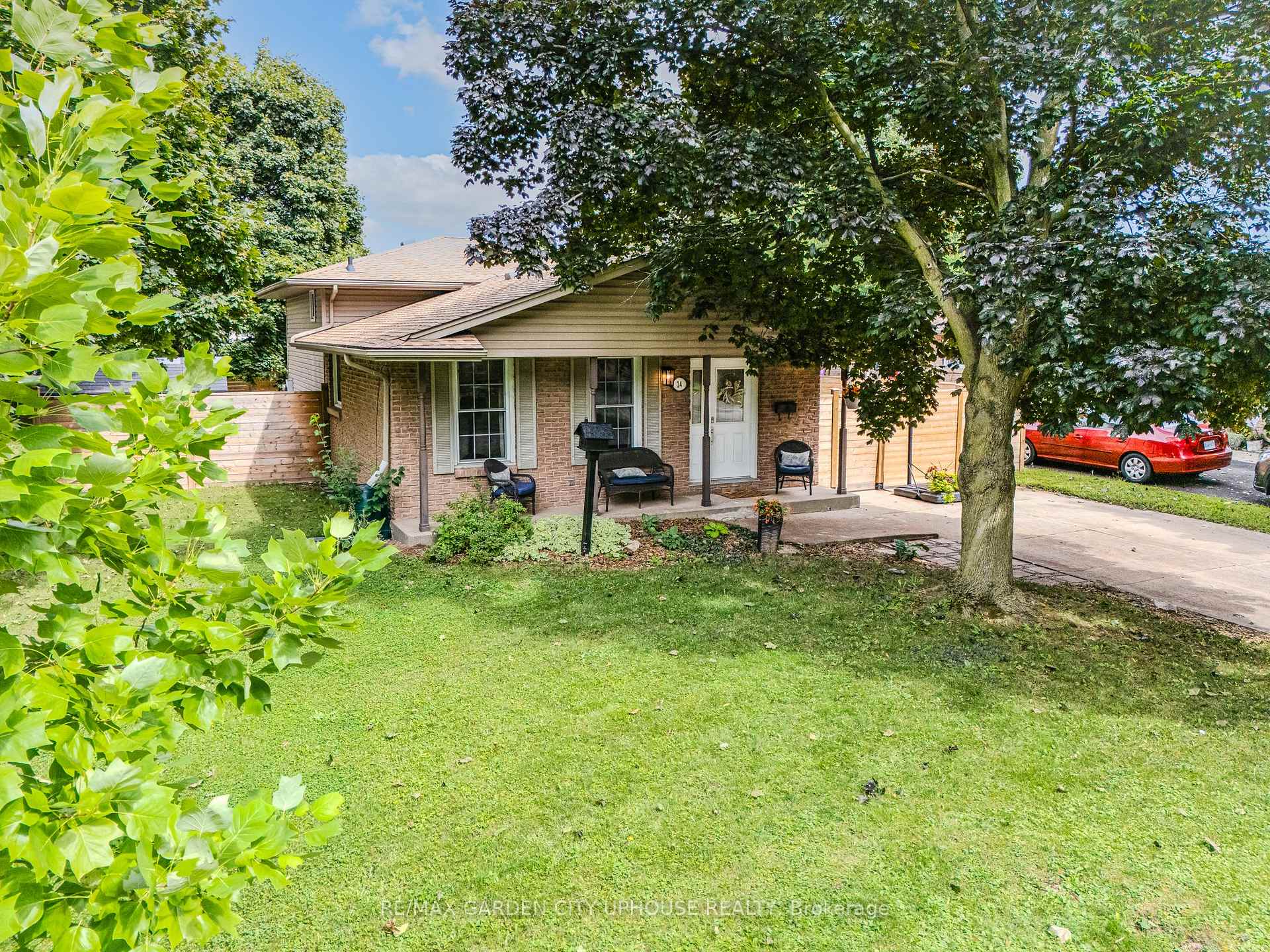 Photo of 24 Greenmeadow Court