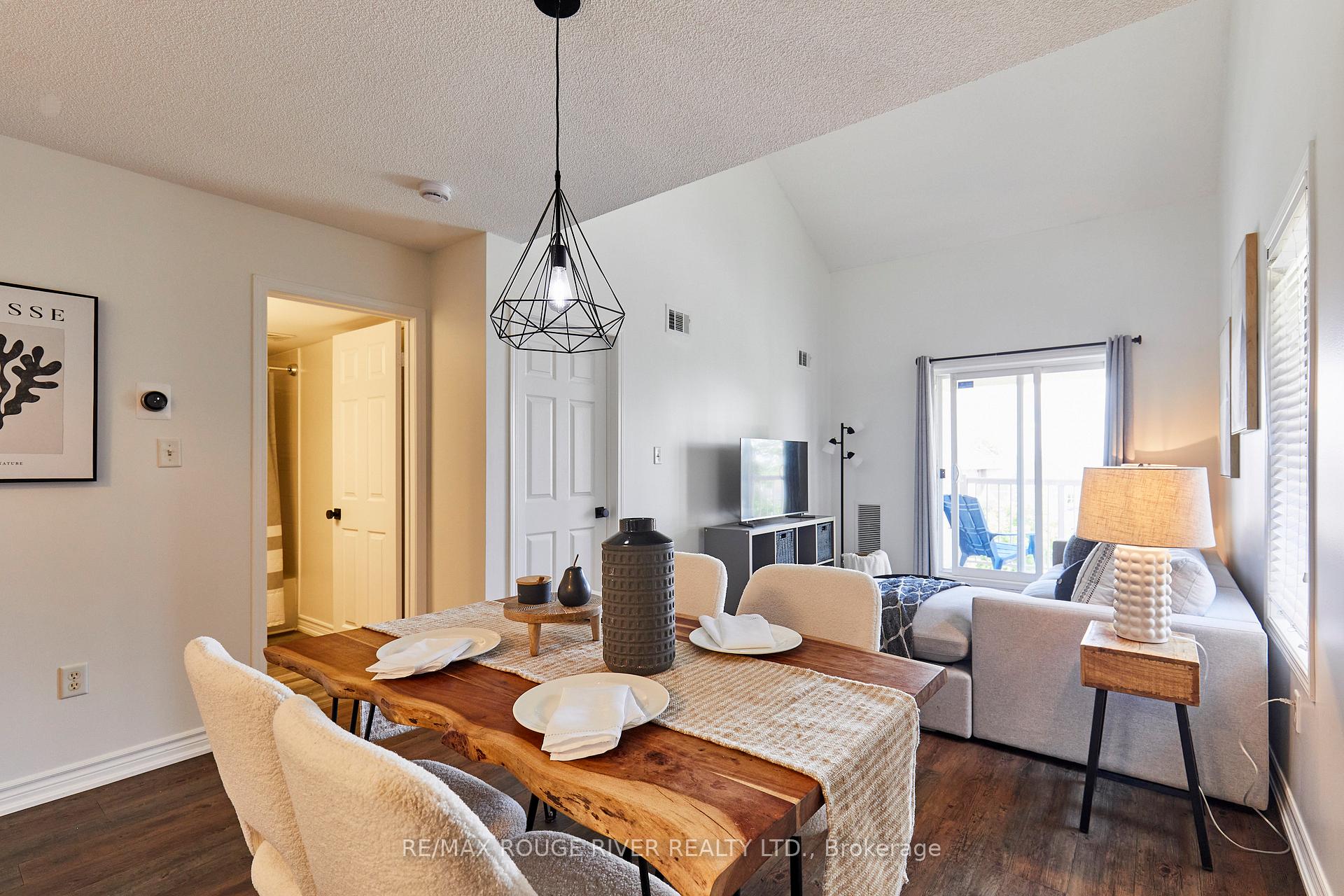 Photo 10 of Unit 3, 92 Petra Way, Whitby, Pringle Creek — HOMEH