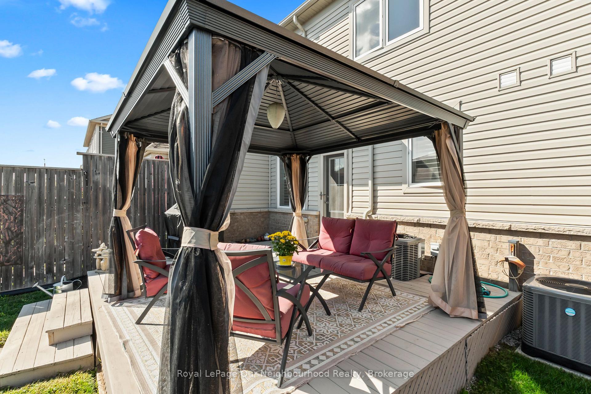 Photo 31 of 83 Ted Miller Crescent, Clarington, Bowmanville — HOMEH