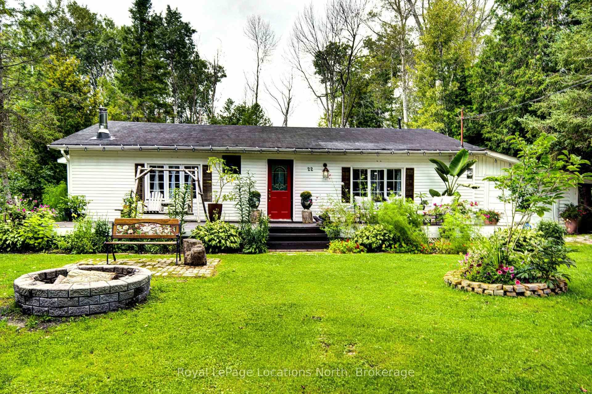 Photo 3 of 22 Balsam Street, Tiny, Rural Tiny — HOMEH