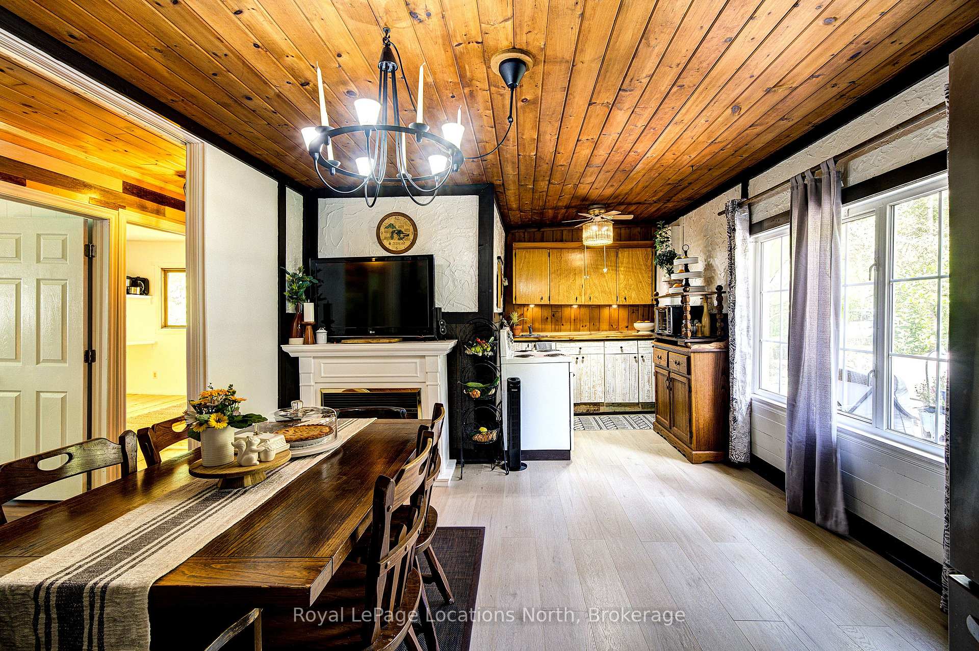 Photo 12 of 22 Balsam Street, Tiny, Rural Tiny — HOMEH
