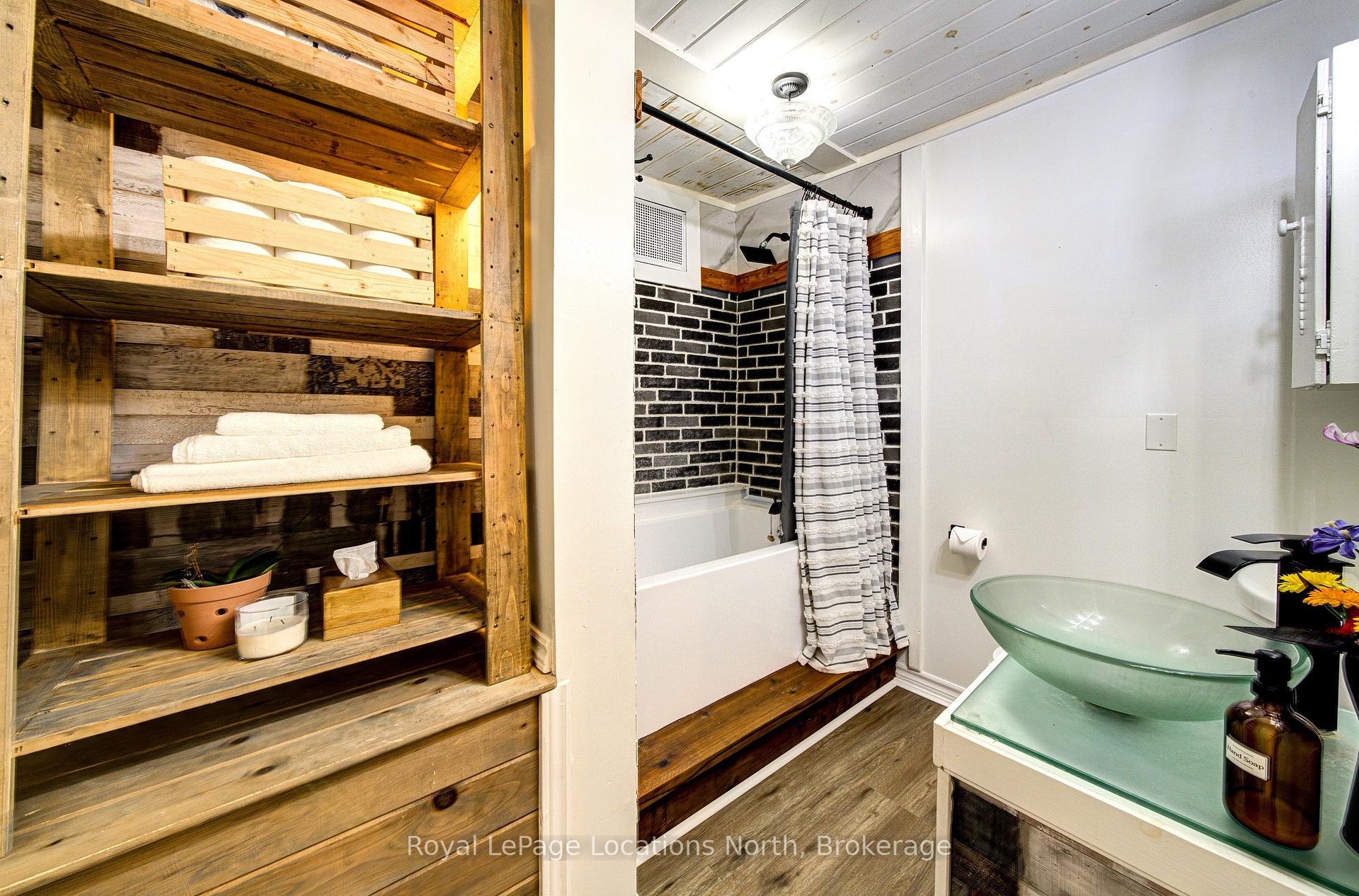 Photo 21 of 22 Balsam Street, Tiny, Rural Tiny — HOMEH
