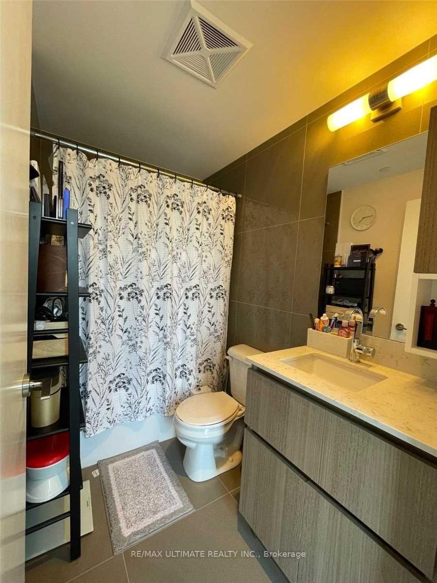 Photo 10 of Unit 1701, 15 Baseball Place, Toronto, South Riverdale — HOMEH