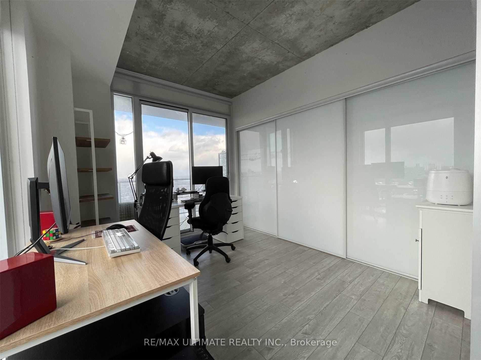 Photo 14 of Unit 1701, 15 Baseball Place, Toronto, South Riverdale — HOMEH