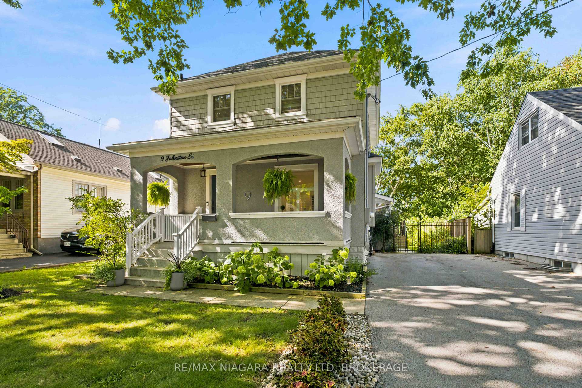 Photo 3 of 9 Johnston Street, St. Catharines, Port Dalhousie — HOMEH