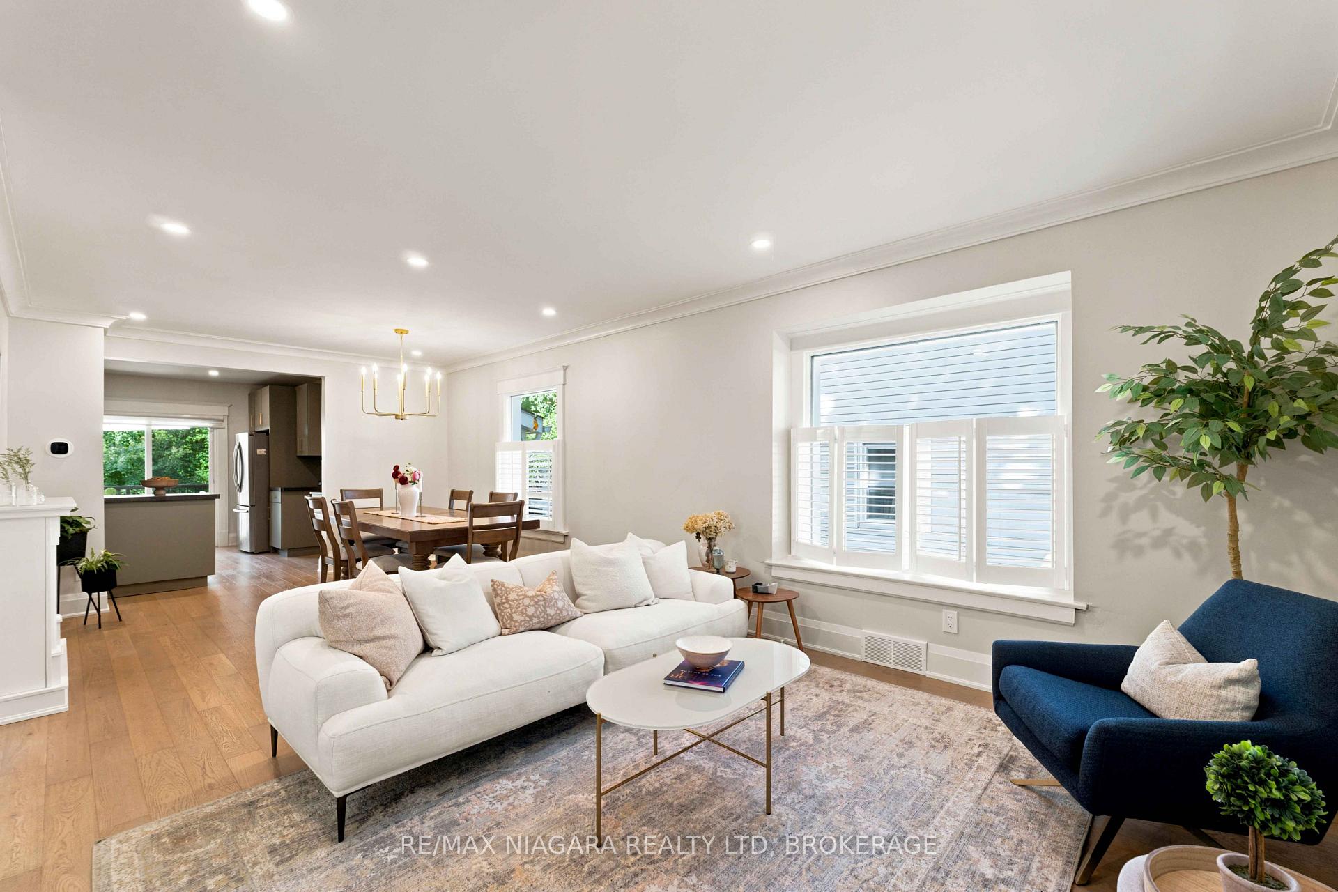 Photo 7 of 9 Johnston Street, St. Catharines, Port Dalhousie — HOMEH