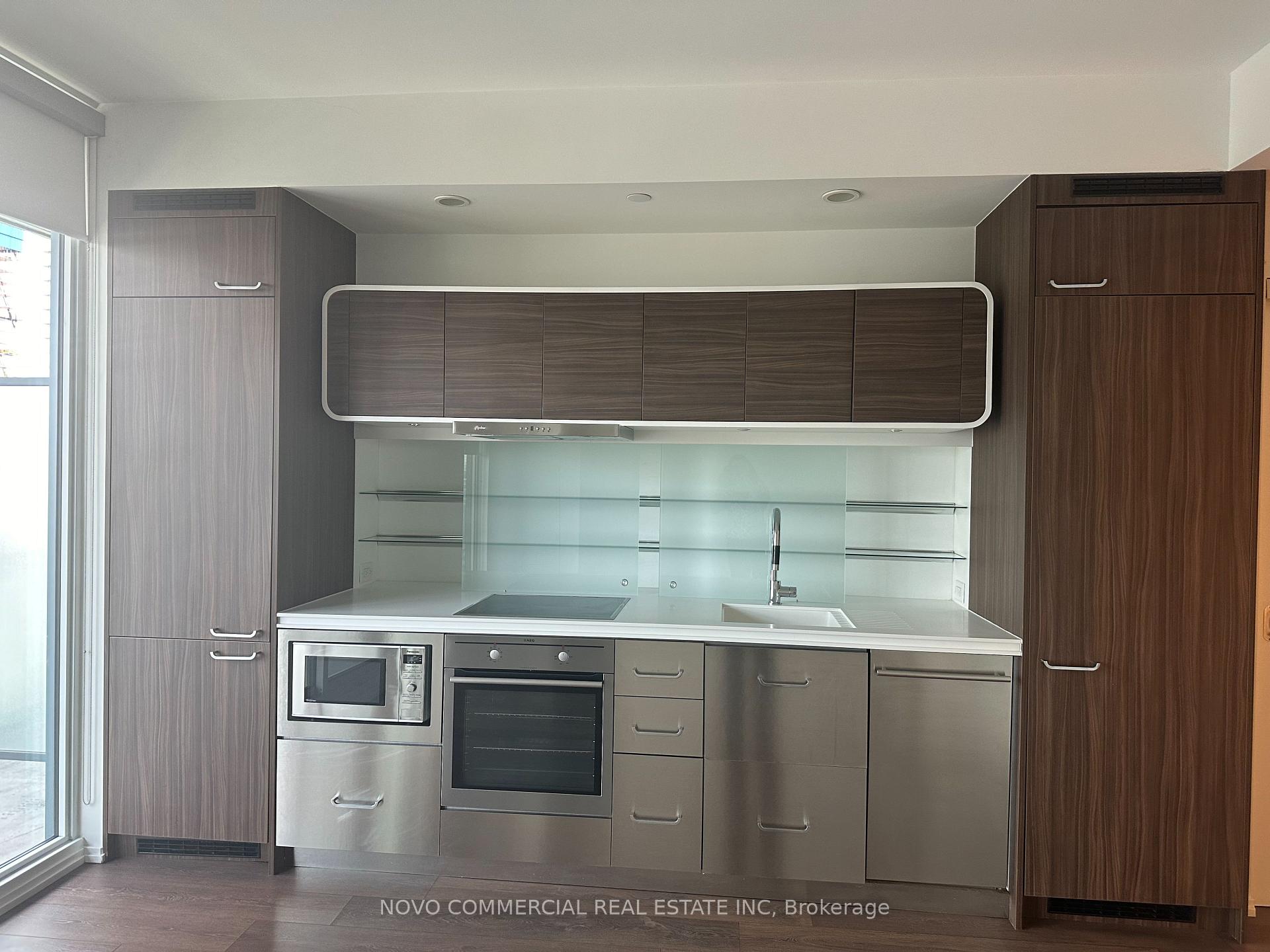 Photo 3 of Unit 4903, 45 Charles Street E, Toronto, Church-Yonge Corridor — HOMEH