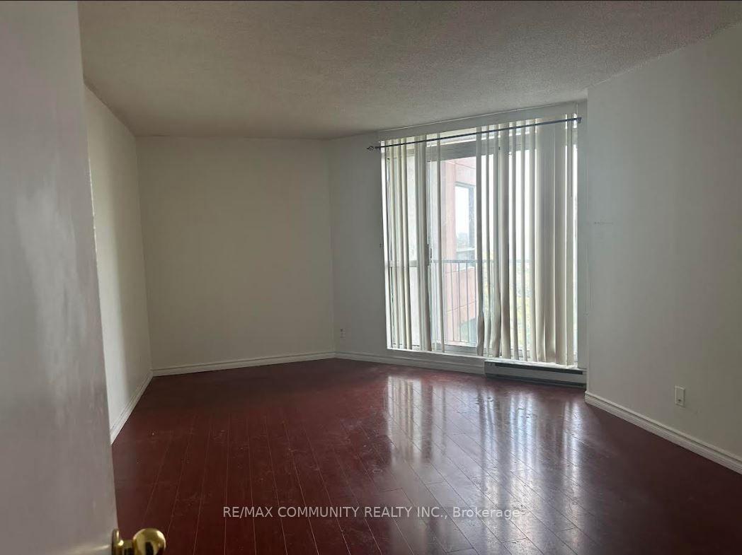 Photo 4 of Unit 1609, 41 Markbrook Lane, Etobicoke, Mount Olive-Silverstone-Jamestown — HOMEH