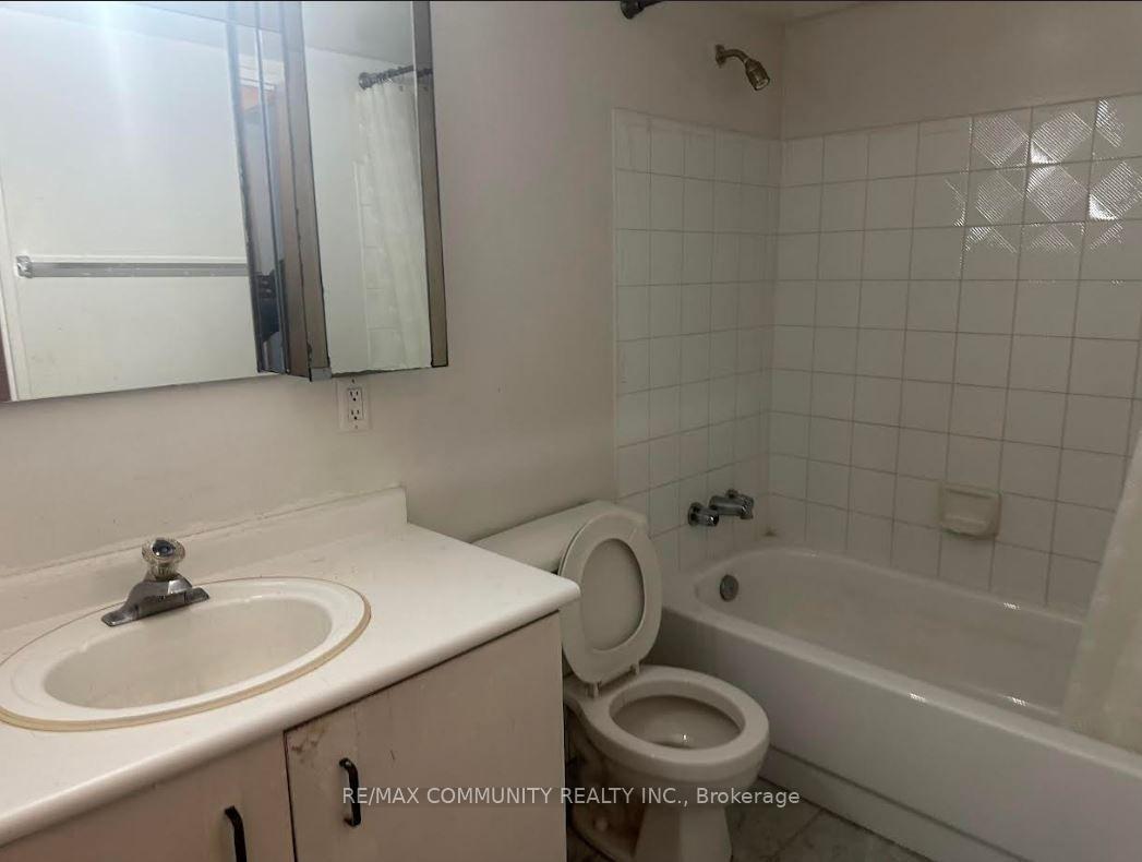Photo 7 of Unit 1609, 41 Markbrook Lane, Etobicoke, Mount Olive-Silverstone-Jamestown — HOMEH