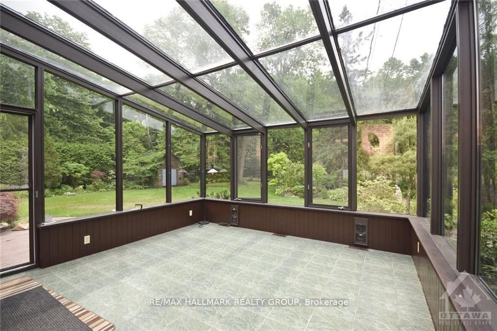 Photo 14 of 14 Whippoorwill Drive, Ottawa, Rothwell Heights — HOMEH