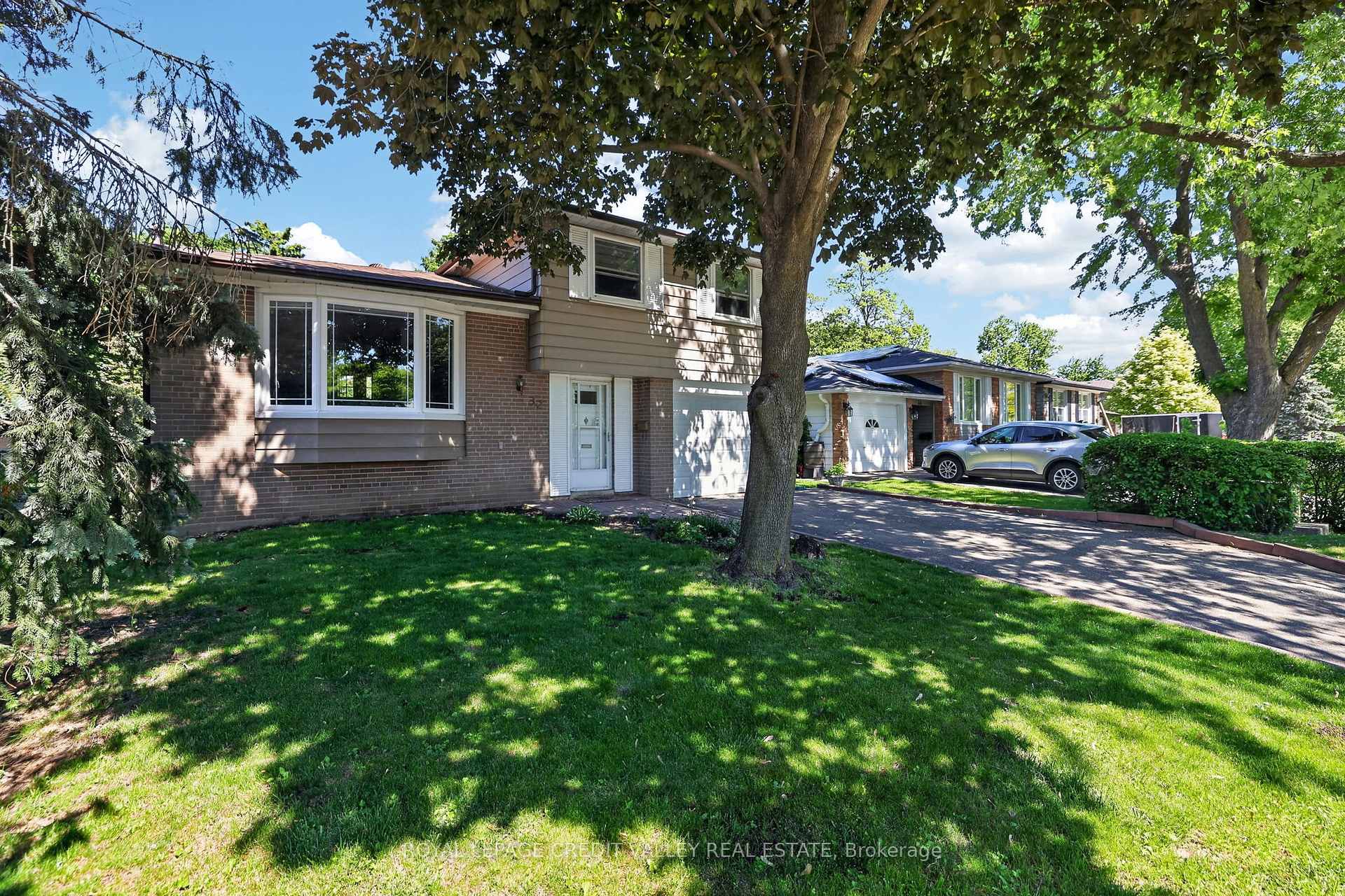Photo 46 of 32 Farmington Drive, Brampton, Brampton East — HOMEH