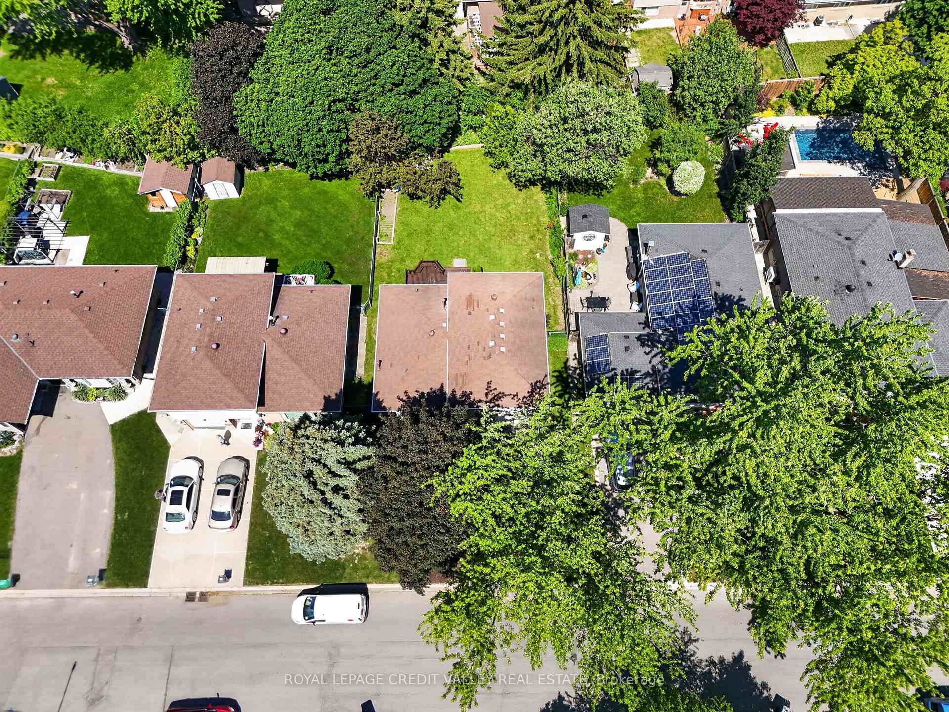 Photo 47 of 32 Farmington Drive, Brampton, Brampton East — HOMEH
