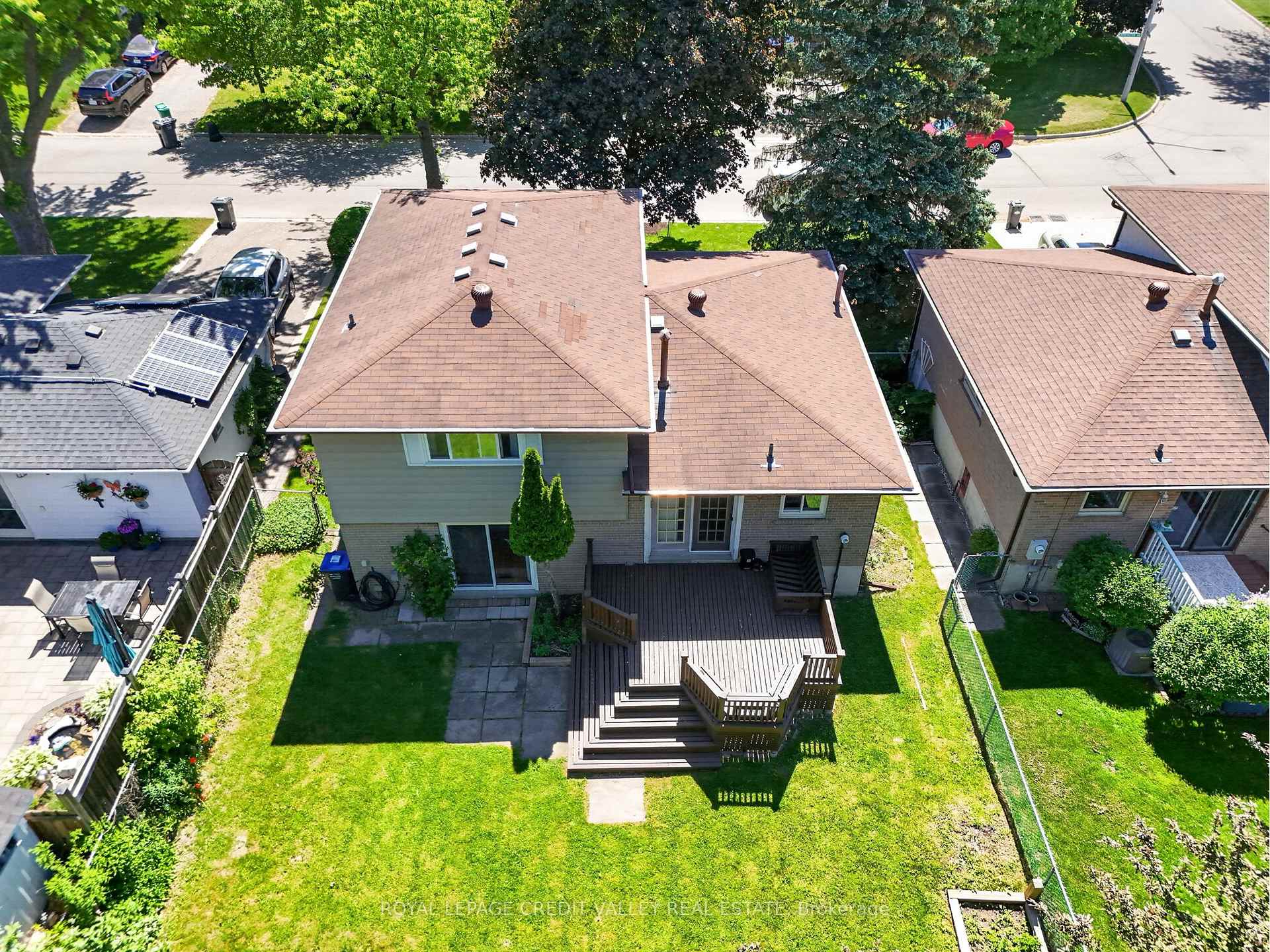 Photo 50 of 32 Farmington Drive, Brampton, Brampton East — HOMEH