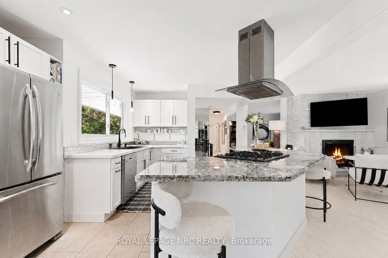 Photo 9 of 180 Woodside Drive, St. Catharines, Glendale/Glenridge — HOMEH
