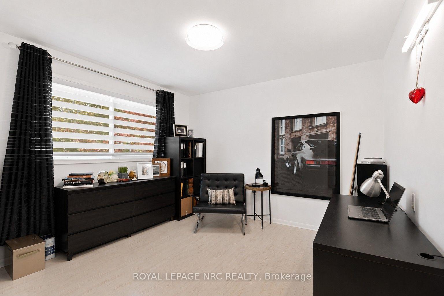 Photo 23 of 180 Woodside Drive, St. Catharines, Glendale/Glenridge — HOMEH