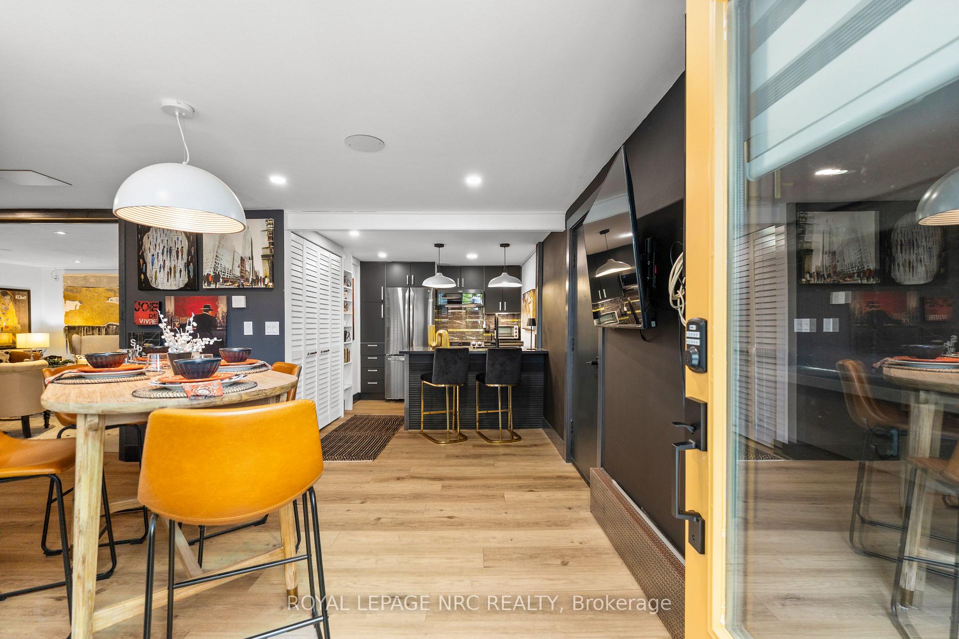 Photo 29 of 180 Woodside Drive, St. Catharines, Glendale/Glenridge — HOMEH